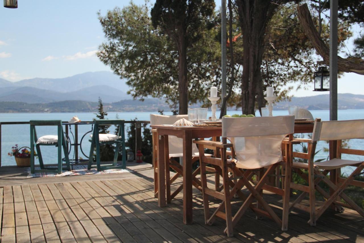 Alekos Beach Houses-Romance Lixouri Exterior photo